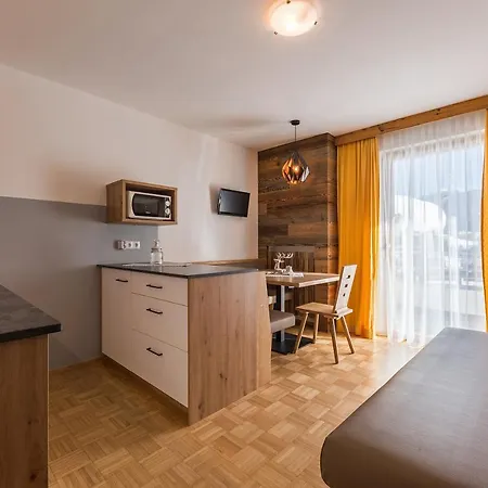 Apartment Appartments Lercher Irma San Candido