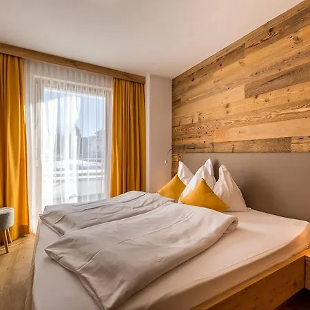 Appartments Lercher Irma * San Candido