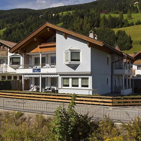 Appartments Lercher Irma San Candido