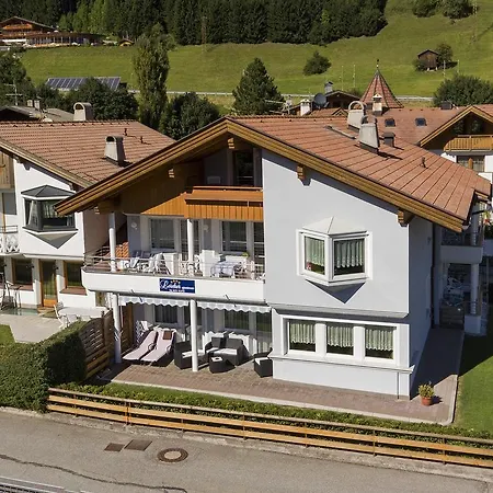 Appartments Lercher Irma * San Candido