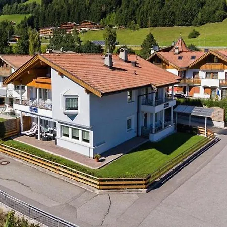 Appartments Lercher Irma Apartment San Candido